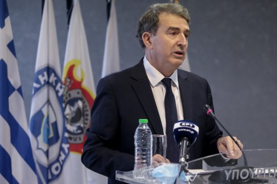 ο Μιχάλης Χρυσοχοΐδης