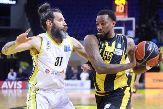 aek-marousi