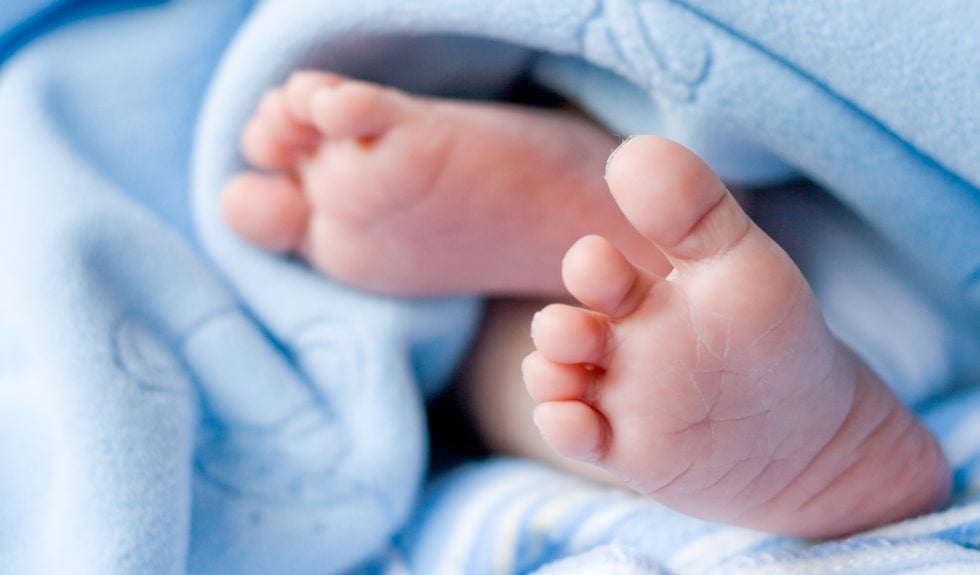 Περίεργη υπόθεση με νεογέννητο στη Θεσσαλονίκη - Συνελήφθησαν η μητέρα και ένας 48χρονος