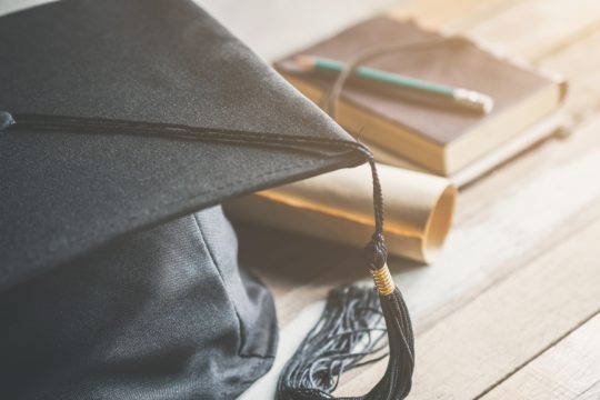 Διά βίου μάθηση: Δικαστική παρέμβαση ζητά η Ενωση Κολλεγίων μετά τις αποκαλύψεις της «Εφ.Συν.»
