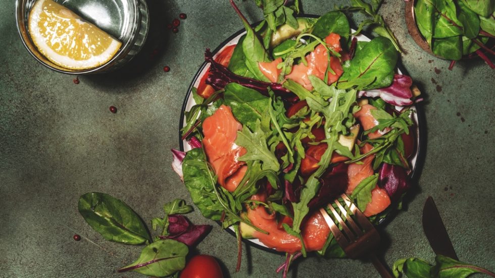 salata me pantzari