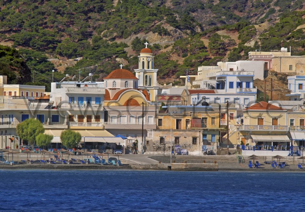 Η ακτή Παλάτια στη νήσο Σαρία