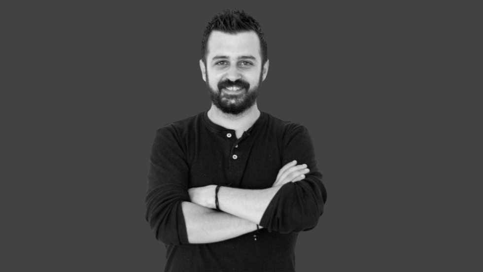 Αγγελος Σεριάτος, επικεφαλής του Τμήματος Πολιτικής και Κοινωνικής Ερευνας της Prorata