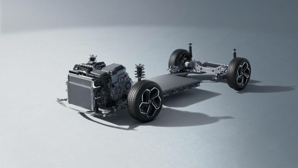 Η BYD παρουσίασε ένα νέο επαναστατικό υβριδικό σύστημα κίνησης που εξασφαλίζει συνδυαστική αυτονομία τουλάχιστον 2.000 χιλιομέτρων