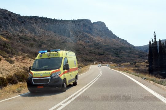 ασθενοφόρο - επαρχία