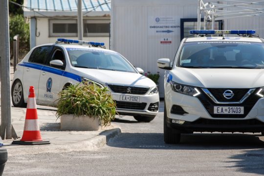 Φολέγανδρος αστυνομία
