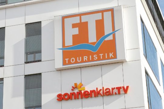 «Κανόνι» για τον γερμανικό τουριστικό όμιλο FTI