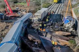 Οι εργαζόμενοι με τα κίτρινα γιλέκα