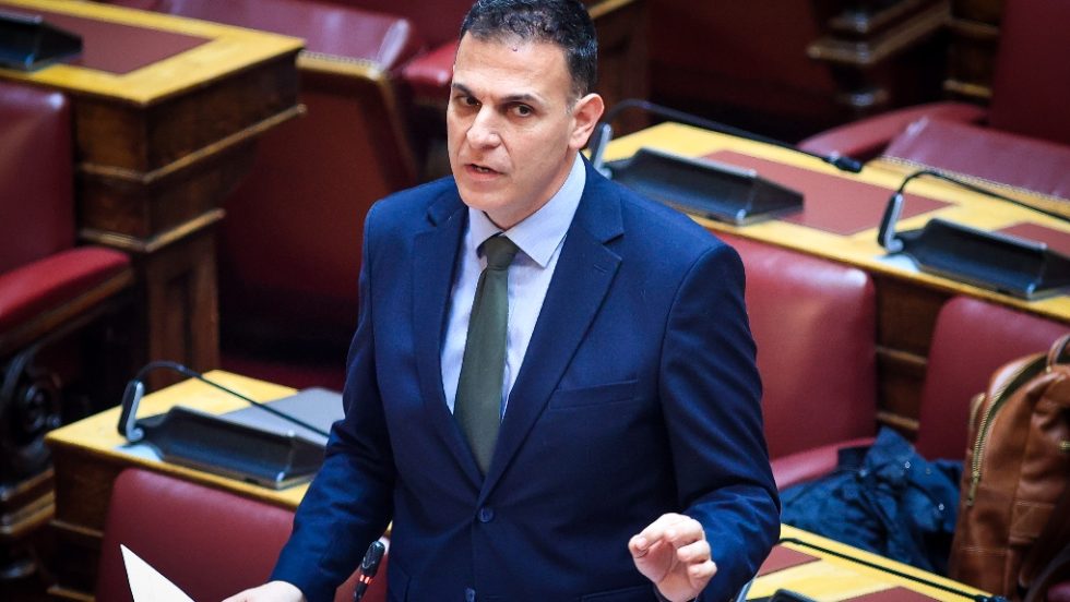 Γιώργος Καραμέρος