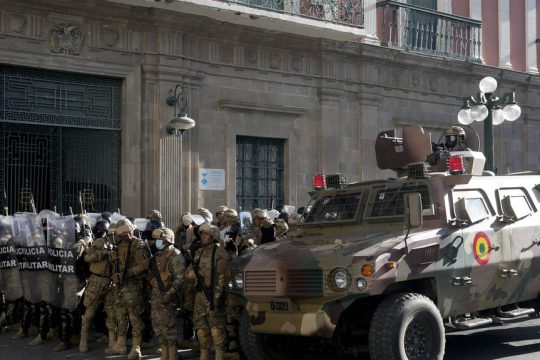 Απόπειρα πραξικοπήματος στη Βολιβία