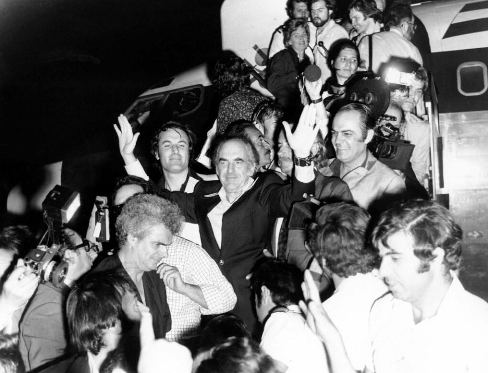 Η επιστροφή του Ανδρέα Παπανδρέου στην Ελλάδα στις 16 Αυγούστου του 1974