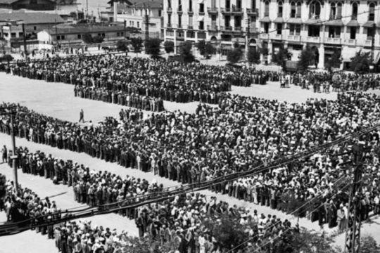 Περίπου 50.000 Εβραίοι της Θεσσαλονίκης οδηγήθηκαν και οι περισσότεροι εξοντώθηκαν στο Aουσβιτς