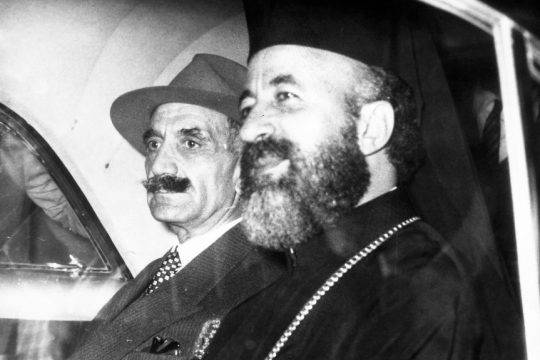 Ο Αρχιεπίσκοπος Μακάριος με τον Γρίβα στη Ρόδο τον Οκτώβριο 1959