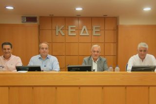 kede