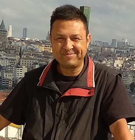 Νίκος Μπατζαλής