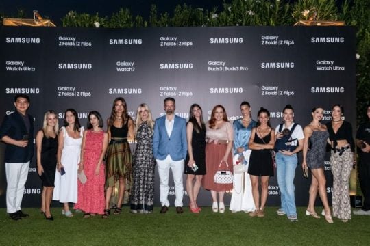 SAMSUNG