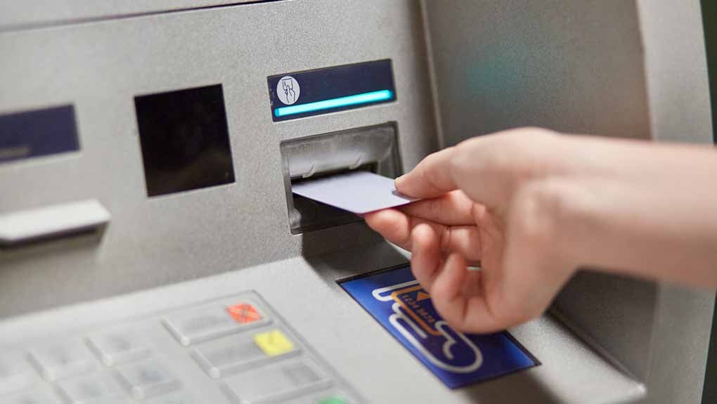 Ο «χάρτης» των πληρωμών από τον e-ΕΦΚΑ και τη ΔΥΠΑ μέχρι και τις 3 Iουλίου