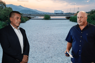 Δημήτρης Κουρέτας, Αχιλλέας Μπέος και στη μέση καλυμμένη από νεκρά ψάρια η κοίτη του Ξηριά