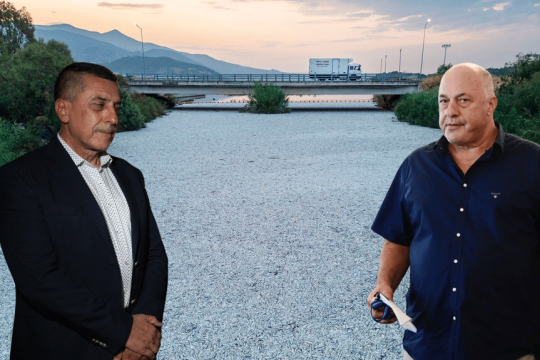 Δημήτρης Κουρέτας, Αχιλλέας Μπέος και στη μέση καλυμμένη από νεκρά ψάρια η κοίτη του Ξηριά