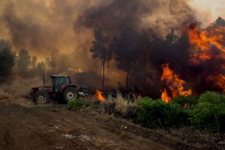 Πυρκαγιά στην κεντρική Εύβοια σε δασική έκταση, στην περιοχή Αφράτι