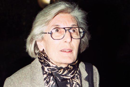 η Τζούλια Δημακοπούλου