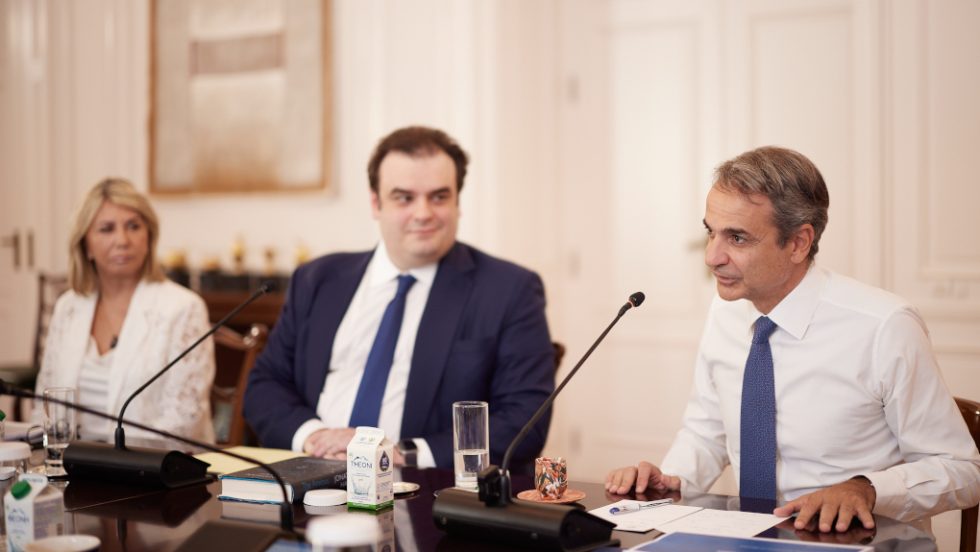 Μητσοτάκης Πιερρακάκης
