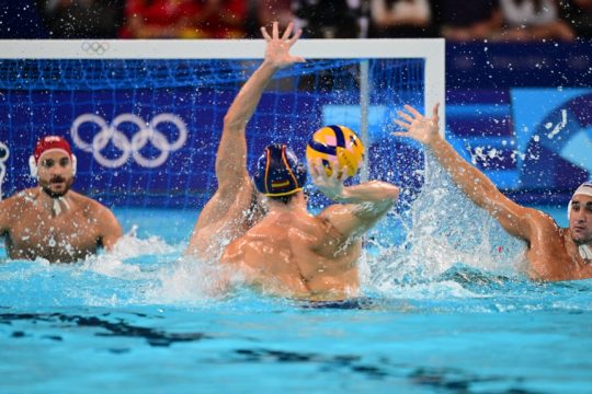 polo-ethniki