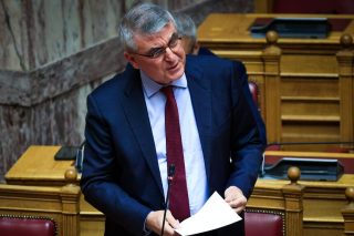 Ο υφυπουργός Κοινωνικής Ασφάλισης Π. Τσακλόγλου