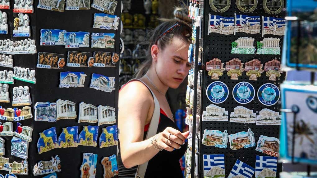 Οι Ευρωπαίοι λένε «όχι» στους δημοφιλείς προορισμούς για τις διακοπές τους