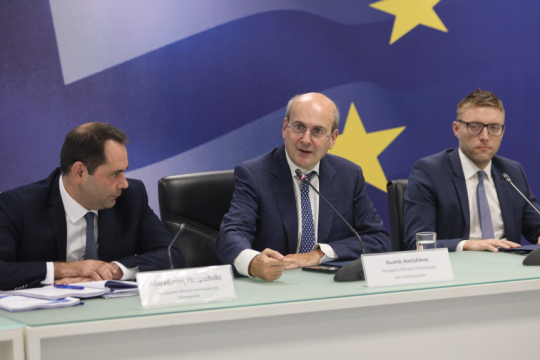 ο Κωστής Χατζηδάκης