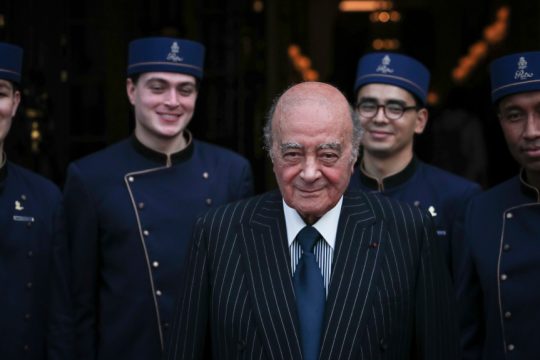 Ανακρίνονται ως ύποπτες τρεις γυναίκες για το α λα Έπστιν δίκτυο του Αλ Φαγέντ στη Βρετανία