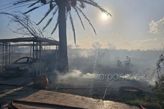φωτιά στον Πλατανιά Χανίων