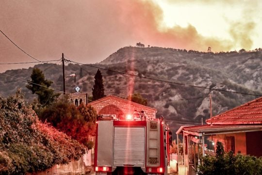 Πυρκαγιά Κορινθία