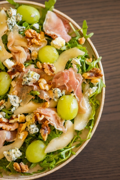 salata me stafylia