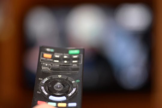 Σε δημόσια διαβούλευση το σ/ν για την αδειοδότηση των περιφερειακών ΜΜΕ