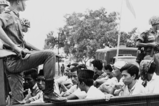 tziakarta-kommounistes