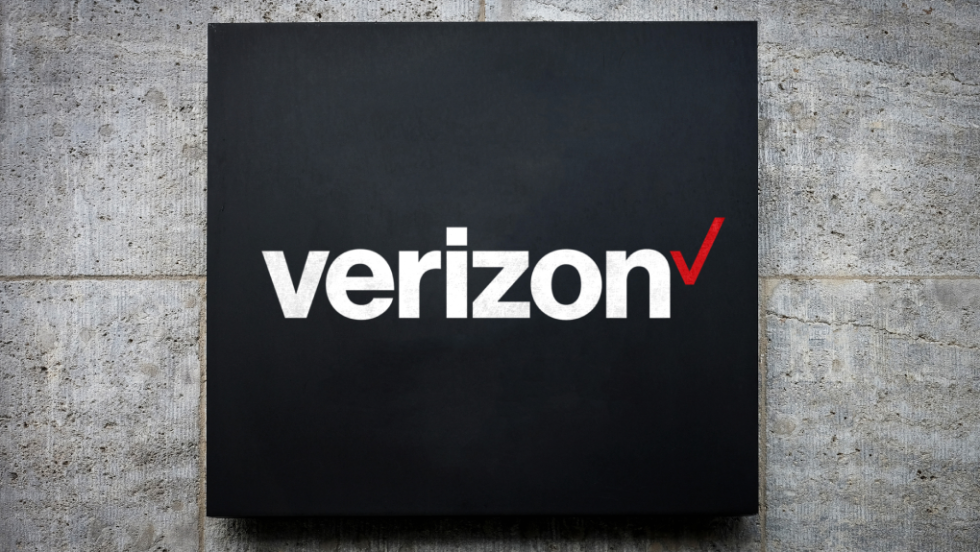 Εξαγορά από τη Verizon της Frontier
