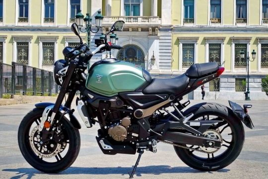 vogue-motosikleta
