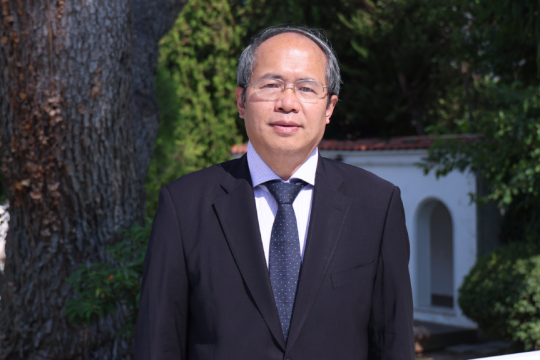 ο Κινέζος πρέσβης Junzheng Xiao