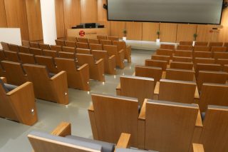 Οχι στην πανεπιστημιακή έρευνα για στρατιωτικούς σκοπούς