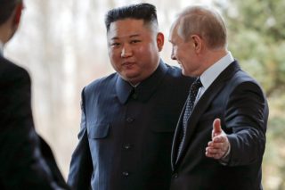 Πούτιν προς Κιμ: Υπέρ της ενίσχυσης της «στρατηγικής σύμπραξης» με τη Βόρεια Κορέα