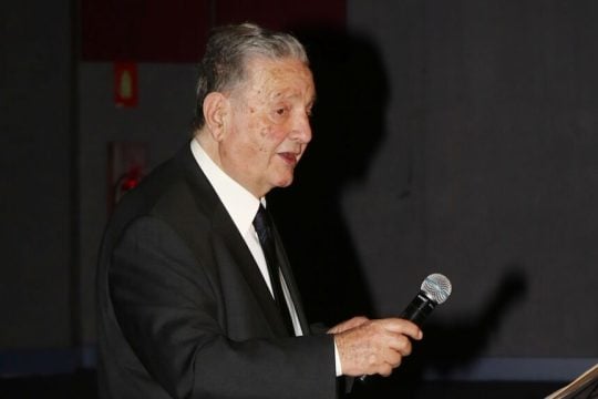 Αντώνης Καρατζόπουλος