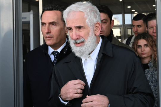 Πέτρος Φιλιππίδης