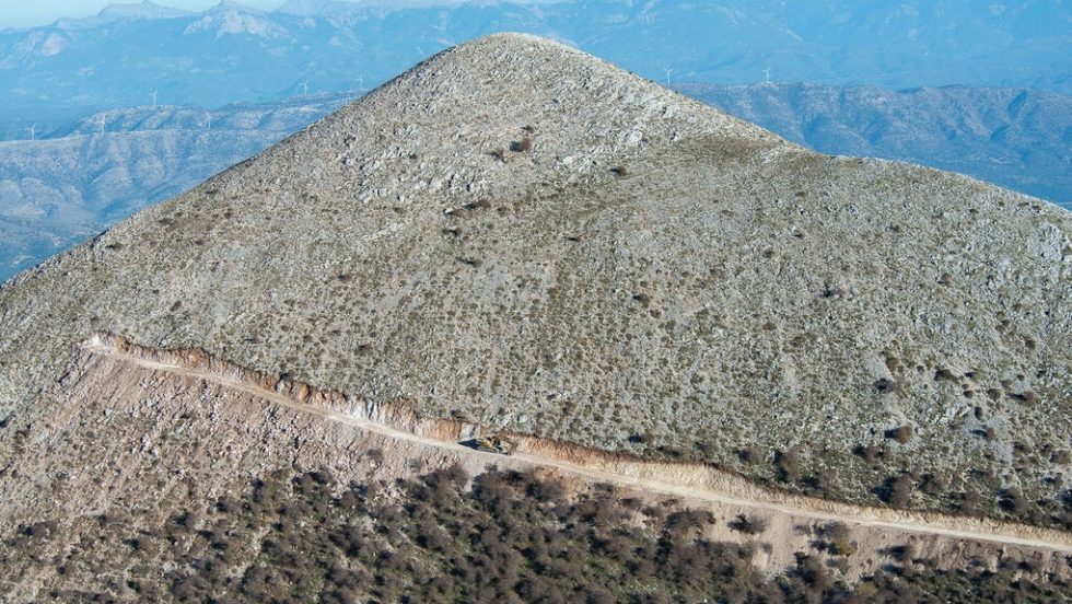Διάνοιξη δρόμου στην κορυφή Αμαλιαρή (9/11/2024)