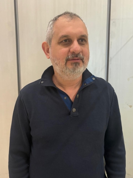 Μιχάλης Χατζηκωνσταντίνου