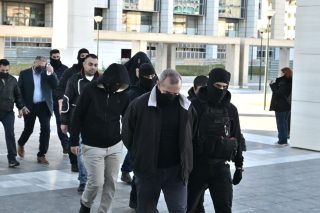 Ο καταδικασμένος σε ισόβια Μίχος, ο οποίος απουσιάζει από τη νέα δικογραφία