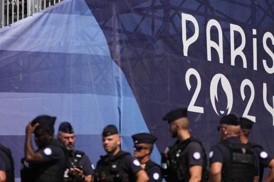 parisi-astynomikoi