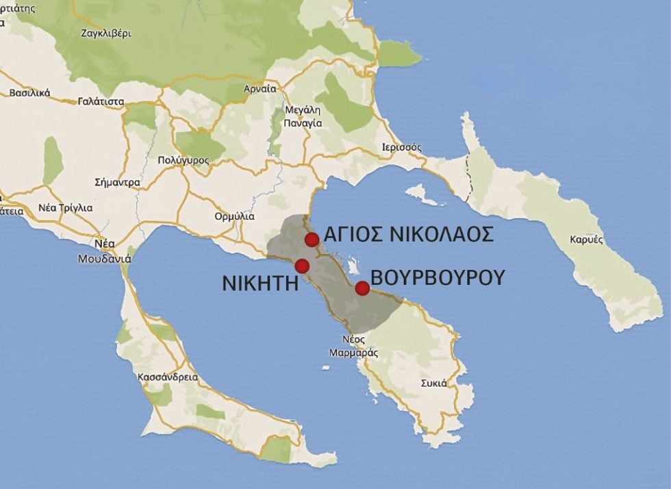 Ολόκληρη η Βουρβουρού και τμήματα των οικισμών της Νικήτης και του Αγίου Νικολάου περιλαμβάνονται στις διεκδικήσεις, οι οποίες βασίζονται σε βυζαντινά χρυσόβουλα