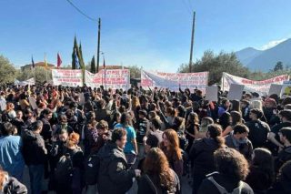 H μεγάλη φοιτητική κινητοποίηση στη Σύνοδο των Πρυτάνεων στον Μυστρά