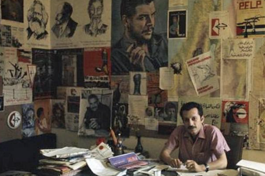 Ο σπουδαίος Παλαιστίνιος συγγραφέας και αντιστασιακός Γασάν Καναφάνι που δολοφονήθηκε το 1972, στον Λίβανο, μέσα στο παγιδευμένο αυτοκίνητό του μπροστά στην 6χρονη κόρη του Λέιλα